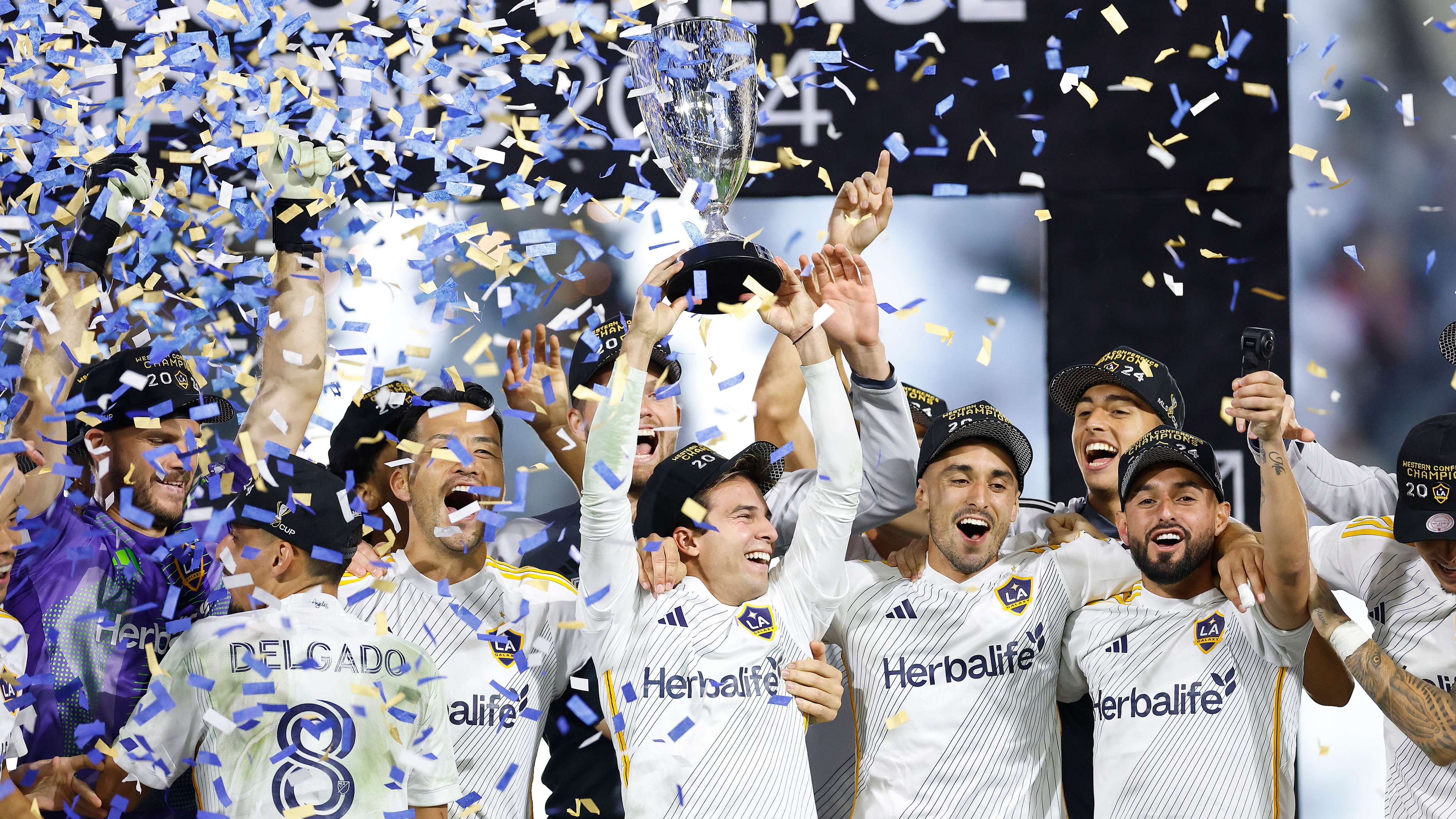 雖然充滿不 雖然充滿不